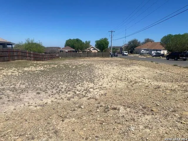 2007 Lucino Loop Eagle Pass, TX 78852