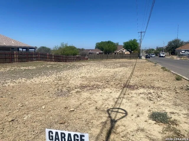 2007 Lucino Loop Eagle Pass, TX 78852