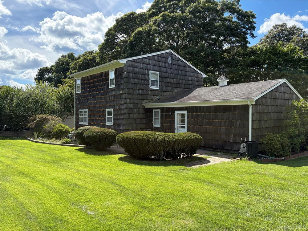 9 Mill Pond Lane East Moriches, NY 11940