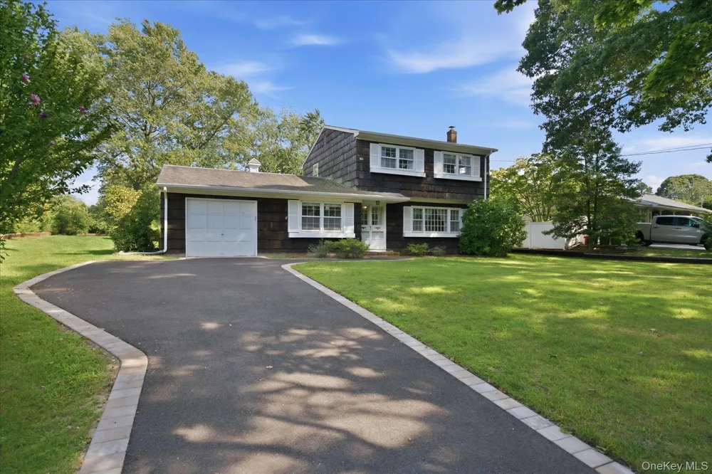9 Mill Pond Lane East Moriches, NY 11940