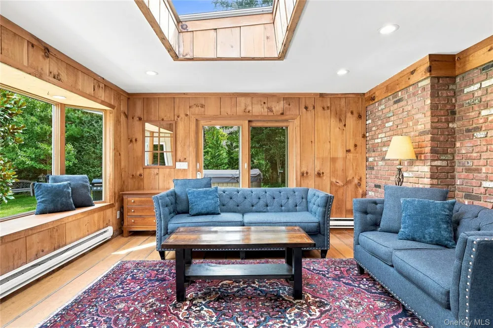 4 Saltmeadow Lane Bayport, NY 11705