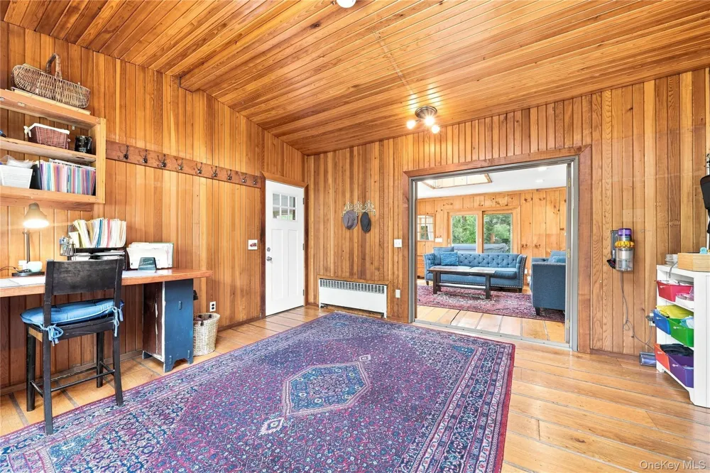 4 Saltmeadow Lane Bayport, NY 11705