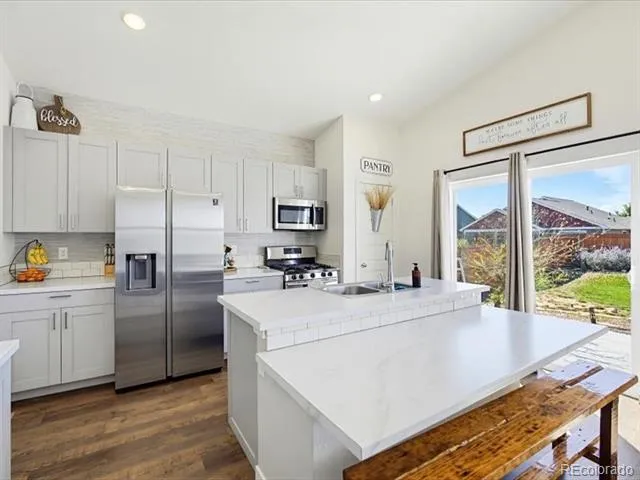 1122 Cottontail Lane Wiggins, CO 80654