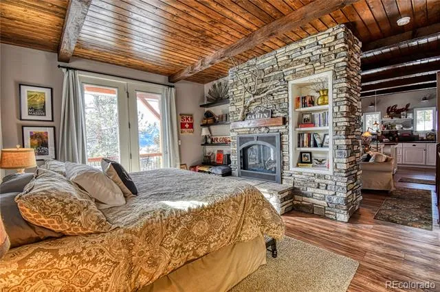 237 Ridge Rd Twin Lakes, CO 81251