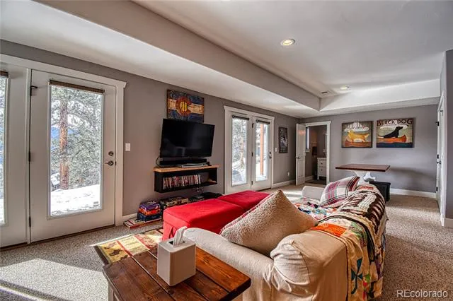237 Ridge Rd Twin Lakes, CO 81251