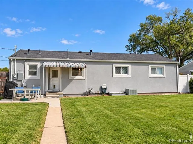 261 California Street Sterling, CO 80751