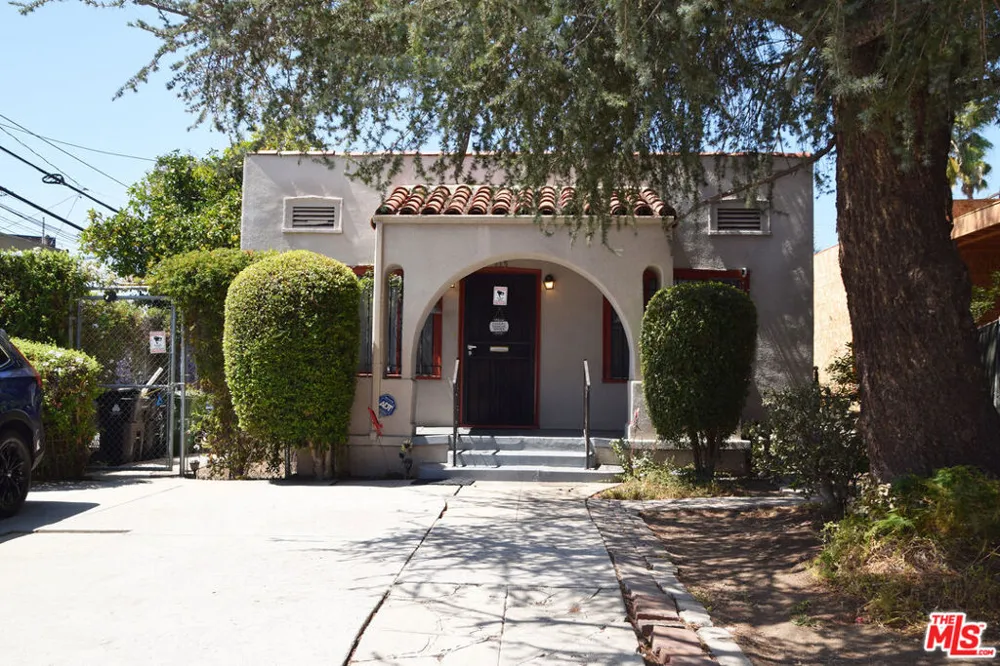 715 Ogden Drive Los Angeles, CA 90046