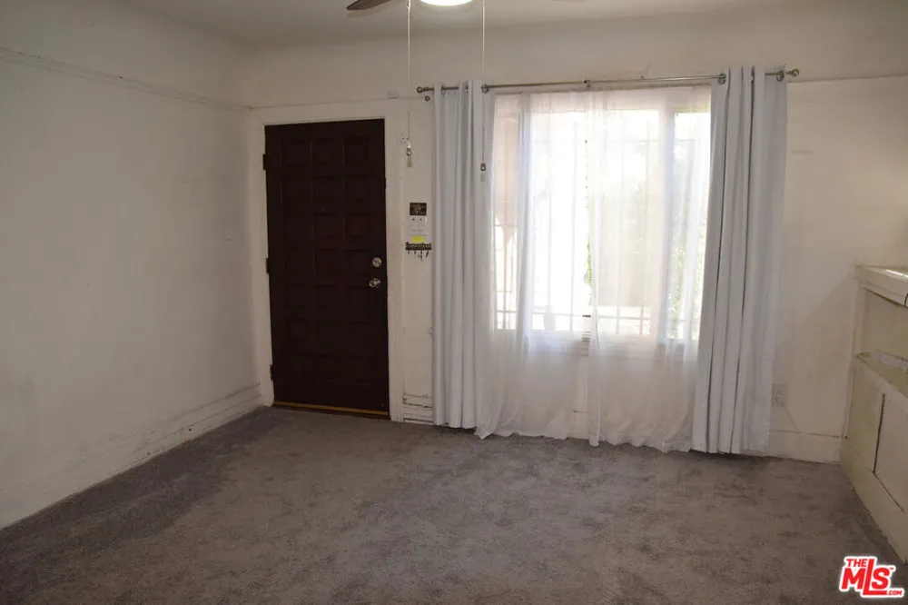 715 Ogden Drive Los Angeles, CA 90046