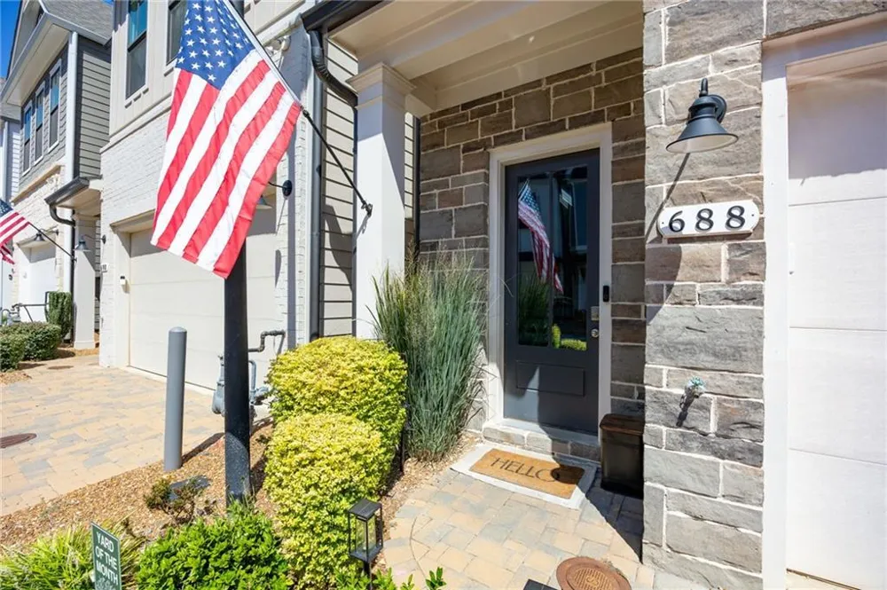688 Stickley Oak Way Woodstock, GA 30189