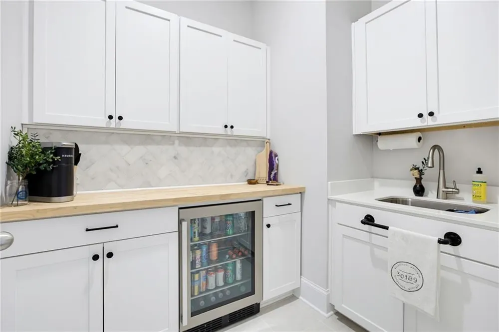 688 Stickley Oak Way Woodstock, GA 30189
