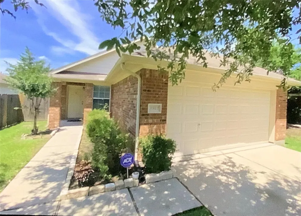 8943 Farm Ridge Lane Humble, TX 77338