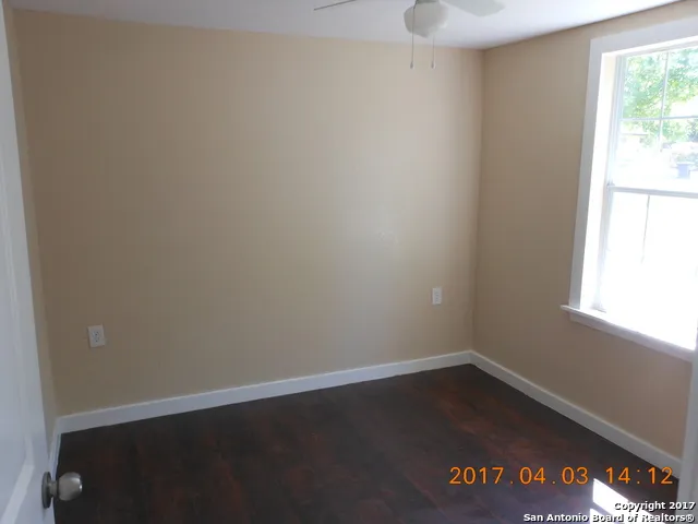 427 LIVELY DR Unit GARAGE APARTMENT San Antonio, TX 78213