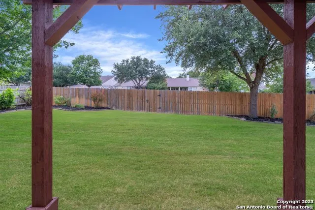 306 BIRKDALE DR Cibolo, TX 78108
