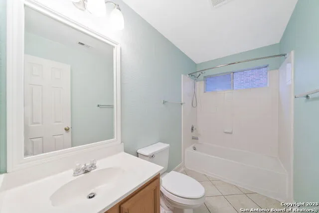 10215 TIGER BAY San Antonio, TX 78251