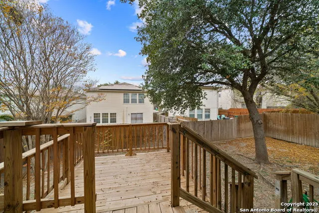 10215 TIGER BAY San Antonio, TX 78251