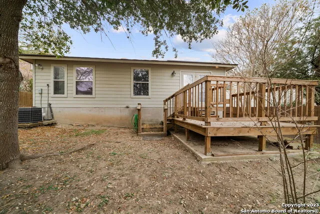 10215 TIGER BAY San Antonio, TX 78251