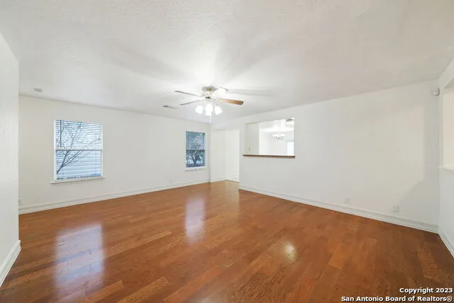 10215 TIGER BAY San Antonio, TX 78251