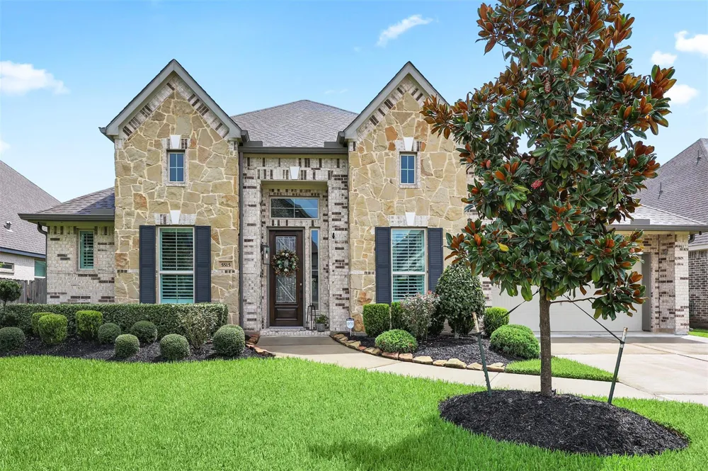 5515 Elden Trail Pasadena, TX 77505