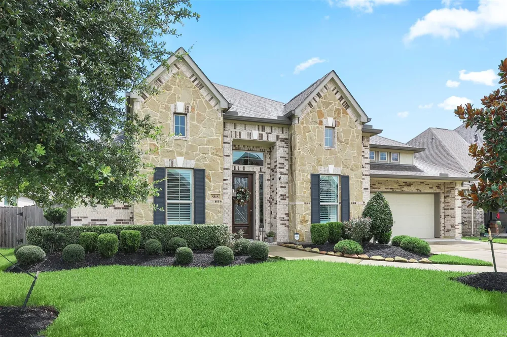 5515 Elden Trail Pasadena, TX 77505
