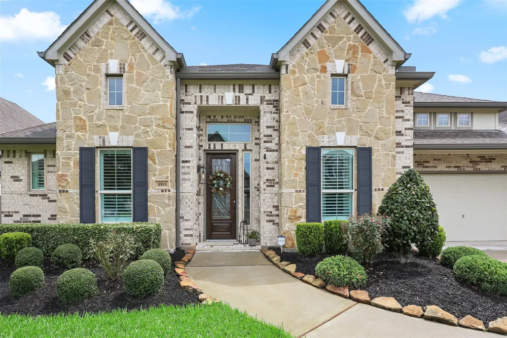 5515 Elden Trail Pasadena, TX 77505