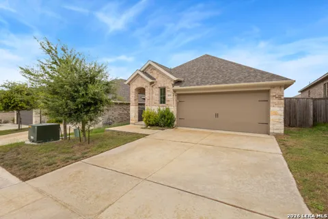 2630 River Pointe