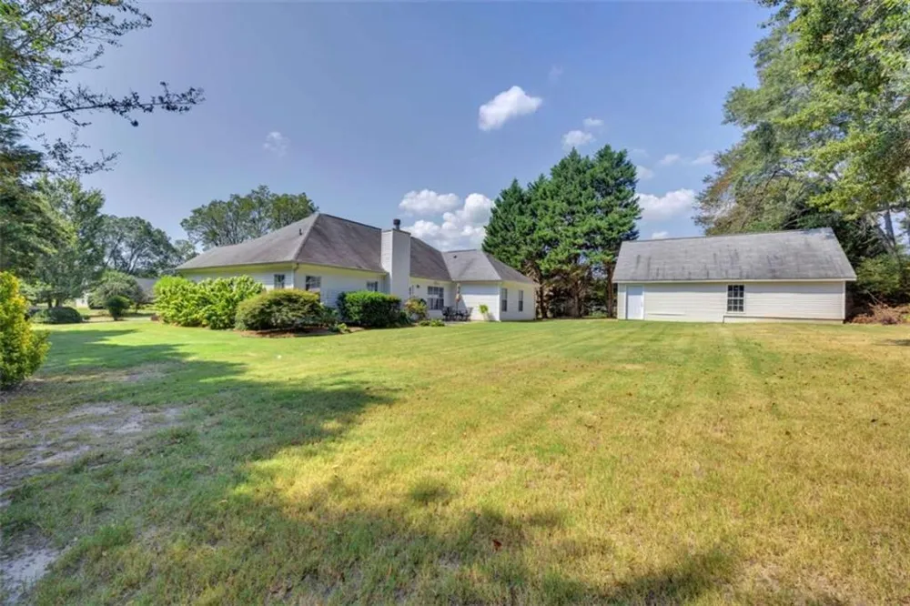 158 Cole Circle Bethlehem, GA 30620