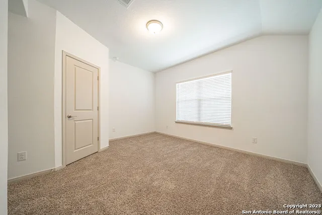 13513 Tulipwood Nook Unit 102 San Antonio, TX 78253