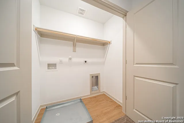 13513 Tulipwood Nook Unit 102 San Antonio, TX 78253
