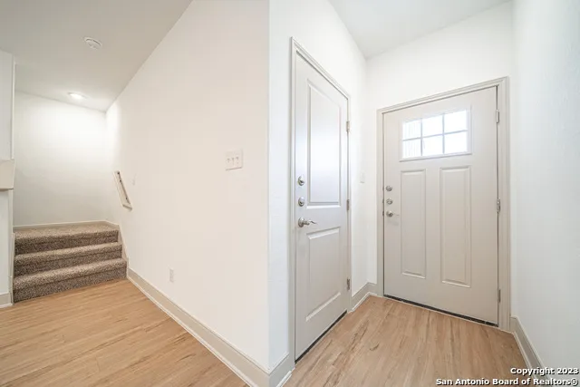 13513 Tulipwood Nook Unit 102 San Antonio, TX 78253
