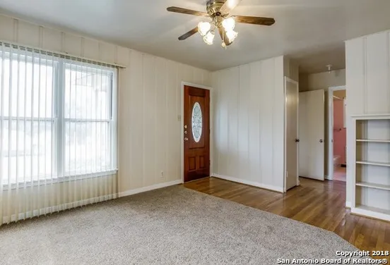 114 Aransas Pass Boerne, TX 78006