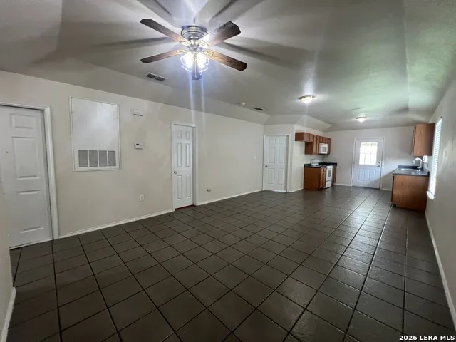 239 ROSALIE DR Unit B New Braunfels, TX 78130