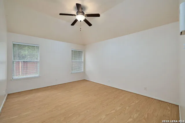 30 PEMBROKE LN San Antonio, TX 78240
