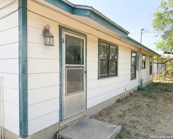 1626 Bowles St Eagle Pass, TX 78852