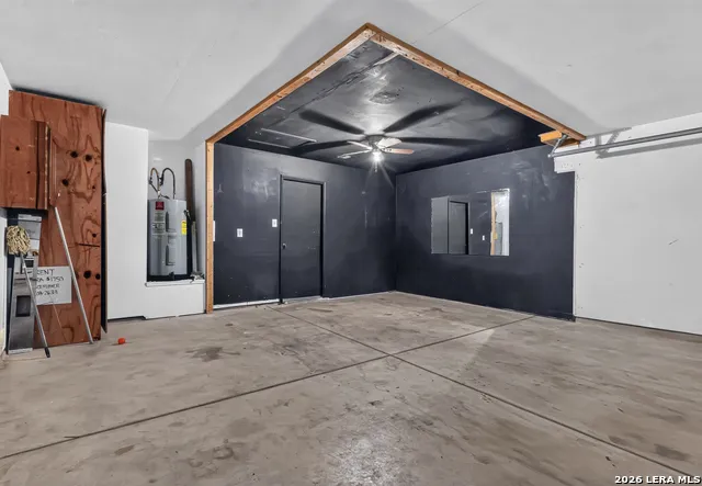 119 Quince Flower San Antonio, TX 78253