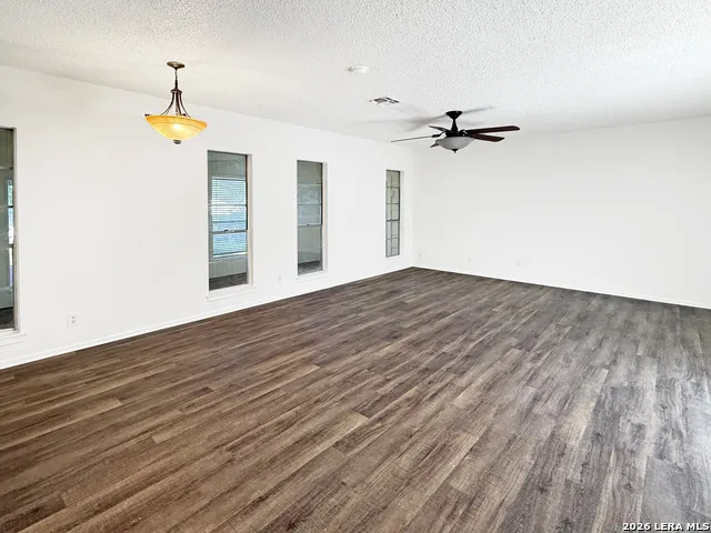 14707 Chimney Way San Antonio, TX 78232