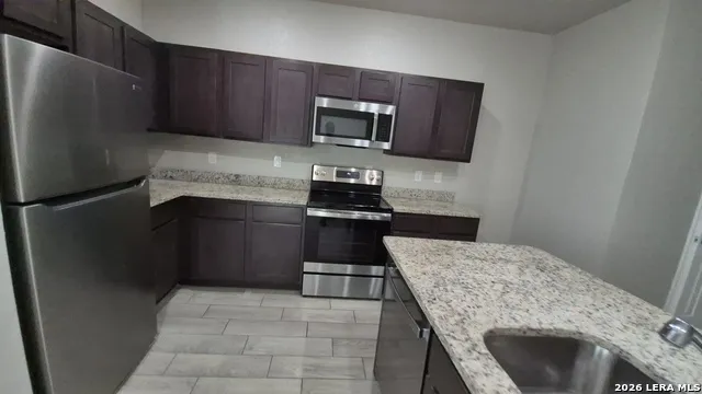 13211 Reid Meadows Live Oak, TX 78233