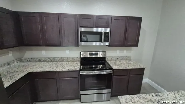 13211 Reid Meadows Live Oak, TX 78233