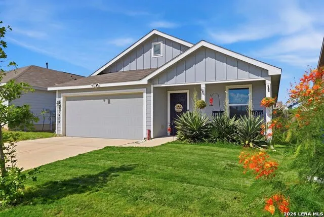 11942 Fuzzy Path San Antonio, TX 78221