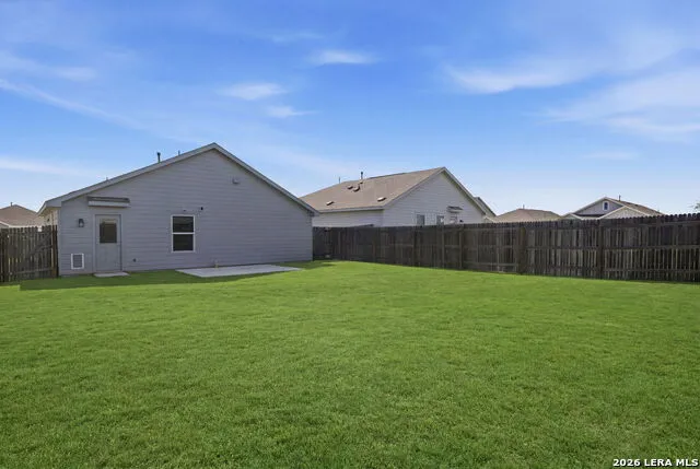 11942 Fuzzy Path San Antonio, TX 78221