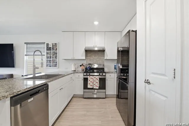 11942 Fuzzy Path San Antonio, TX 78221