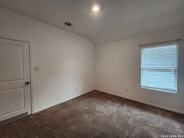 5923 CORSICANA CV Seguin, TX 78155