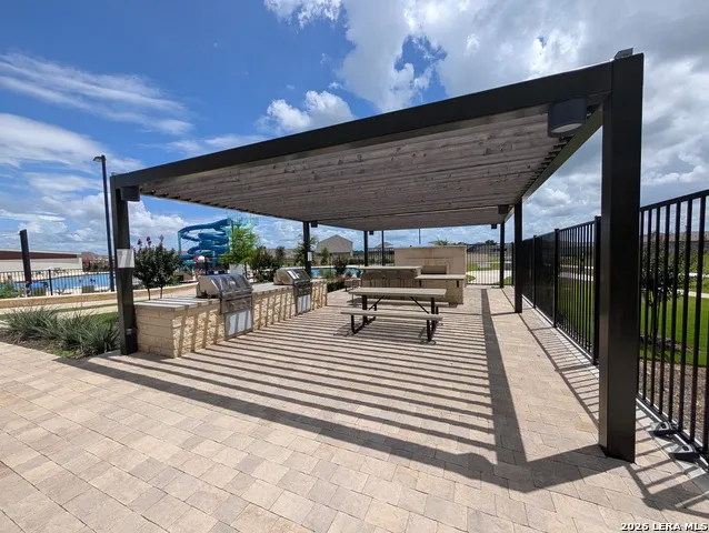5923 CORSICANA CV Seguin, TX 78155