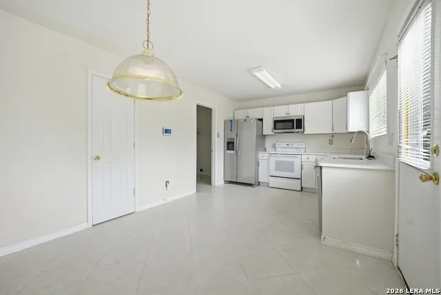20526 Blue Trinity San Antonio, TX 78259