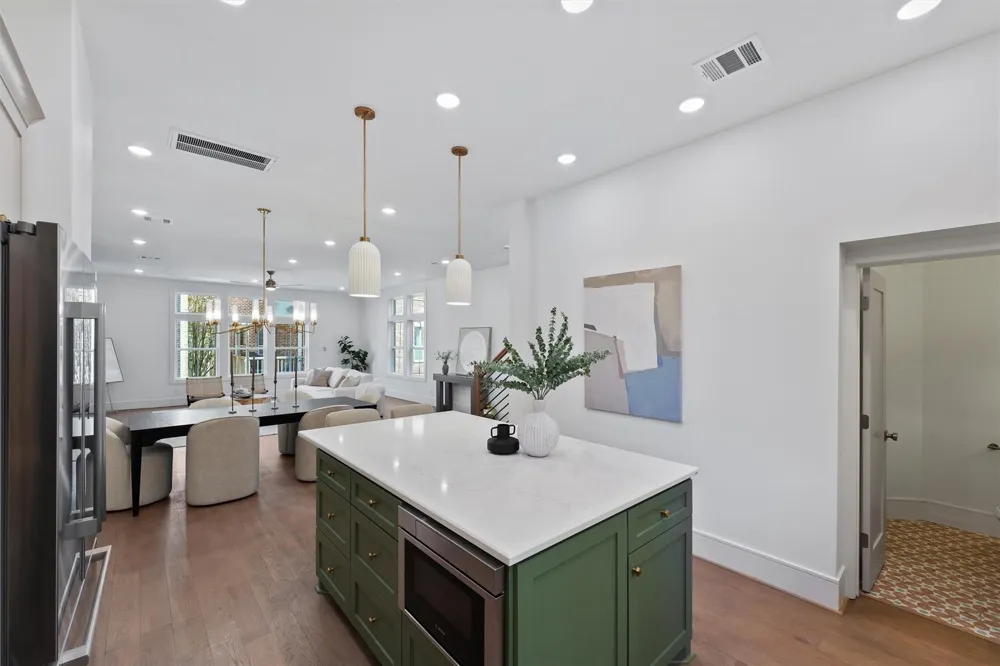 5407 Dickson Street Houston, TX 77007