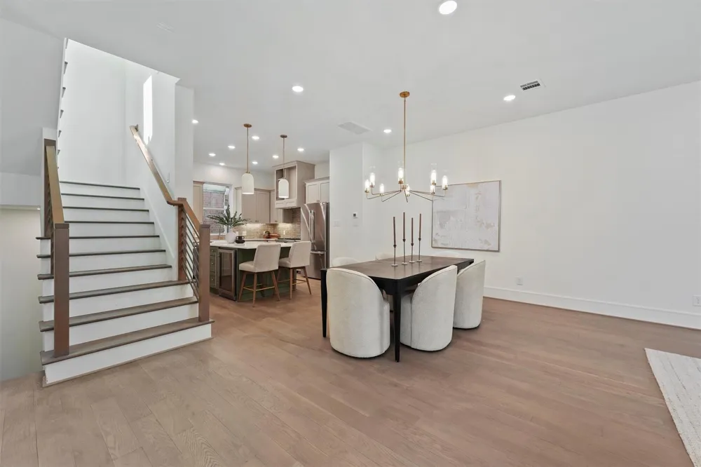 5407 Dickson Street Houston, TX 77007