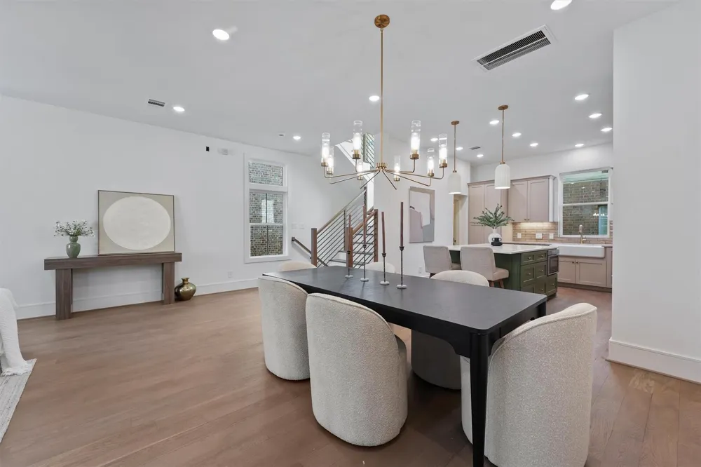 5407 Dickson Street Houston, TX 77007