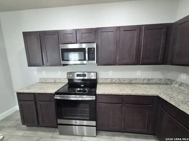 13219 Reid Meadows Live Oak, TX 78233