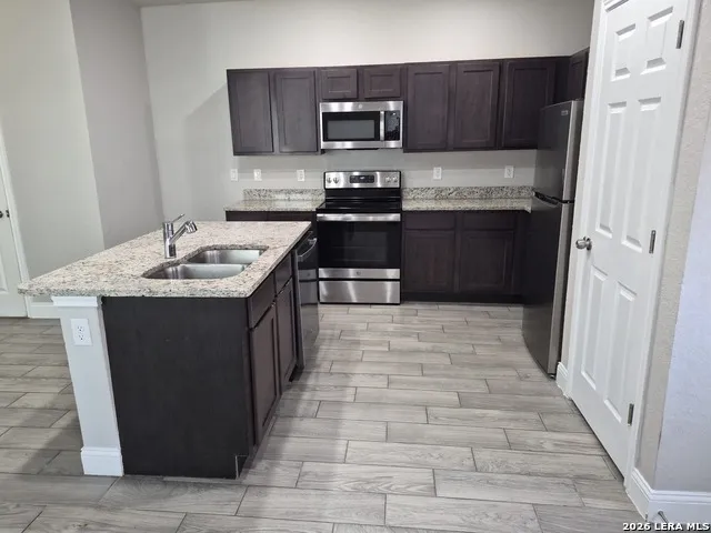13219 Reid Meadows Live Oak, TX 78233