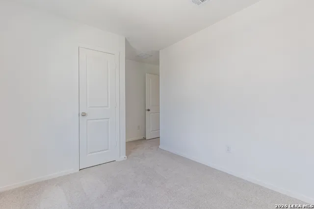 6749 MARBLE RDG Elmendorf, TX 78112