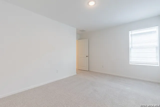 6749 MARBLE RDG Elmendorf, TX 78112
